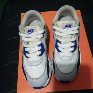Nike: Air Max 90, boys size 2
